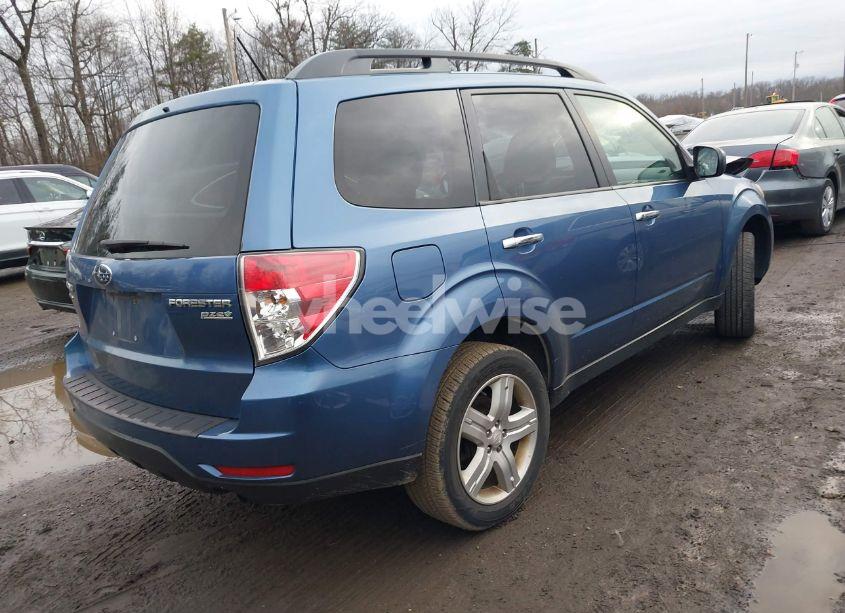 Photo 4 of 2010 Subaru Forester 2.5X PREMIUM (VIN JF2SH6CC2AH914362)