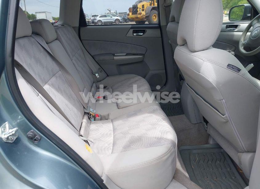 Photo 8 of 2010 Subaru Forester 2.5X PREMIUM (VIN JF2SH6CC2AH915740)