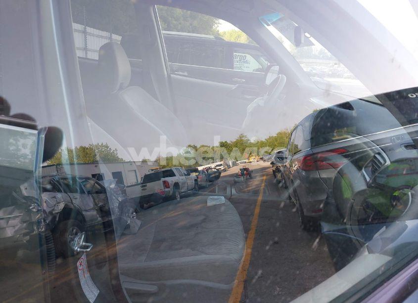 Photo 5 of 2010 Subaru Forester 2.5X PREMIUM (VIN JF2SH6CC3AG759729)