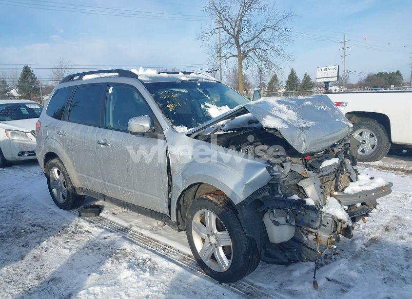 2010 Subaru Forester 2.5X PREMIUM (VIN JF2SH6CC3AH722612) main photo