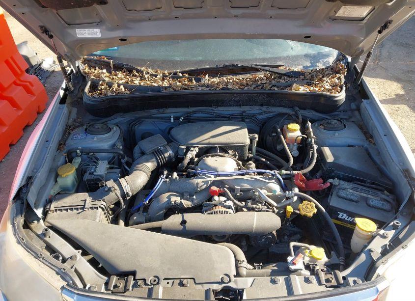 Photo 10 of 2010 Subaru Forester 2.5X PREMIUM (VIN JF2SH6CC3AH733822)