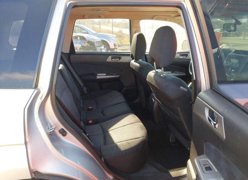 Photo 8 of 2010 Subaru Forester 2.5X PREMIUM (VIN JF2SH6CC3AH733822)