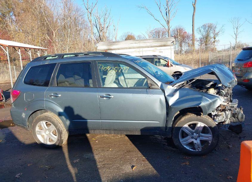 Photo 13 of 2010 Subaru Forester 2.5X PREMIUM (VIN JF2SH6CC3AH770529)