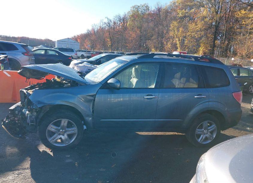 Photo 14 of 2010 Subaru Forester 2.5X PREMIUM (VIN JF2SH6CC3AH770529)