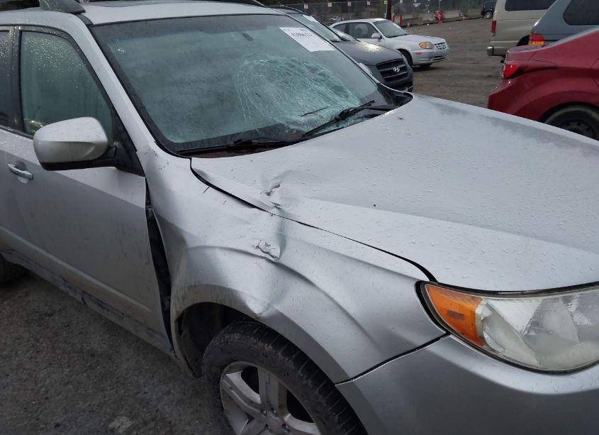 Photo 6 of 2010 Subaru Forester 2.5X PREMIUM (VIN JF2SH6CC3AH785712)