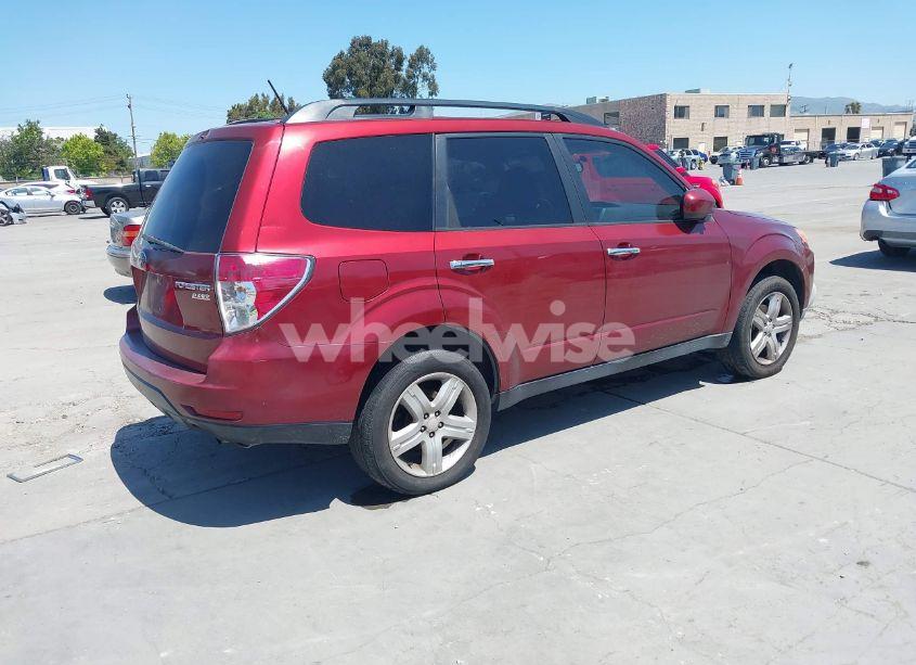 Photo 4 of 2010 Subaru Forester 2.5X PREMIUM (VIN JF2SH6CC3AH786827)