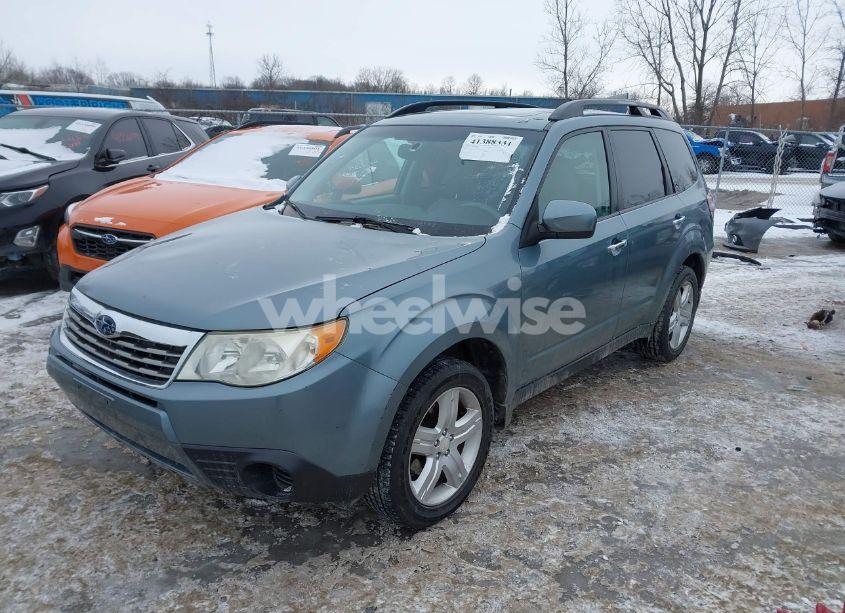 Photo 2 of 2010 Subaru Forester 2.5X PREMIUM (VIN JF2SH6CC3AH794703)