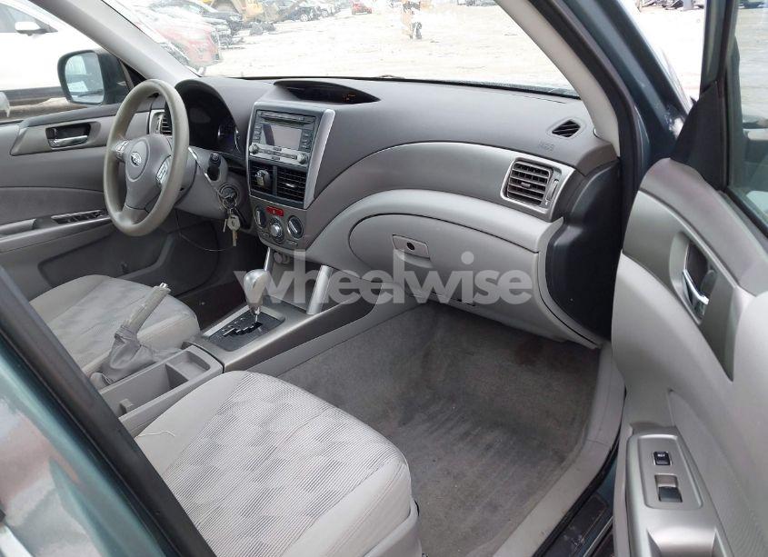 Photo 5 of 2010 Subaru Forester 2.5X PREMIUM (VIN JF2SH6CC3AH794703)