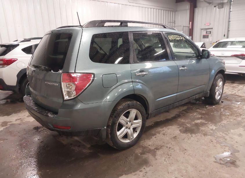 Photo 4 of 2010 Subaru Forester 2.5X PREMIUM (VIN JF2SH6CC4AH719573)