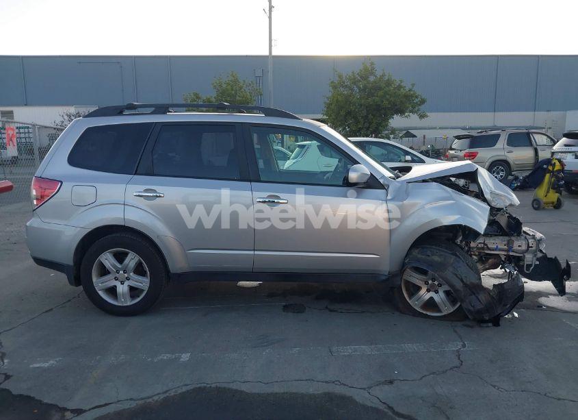 Photo 14 of 2010 Subaru Forester 2.5X PREMIUM (VIN JF2SH6CC5AG904365)