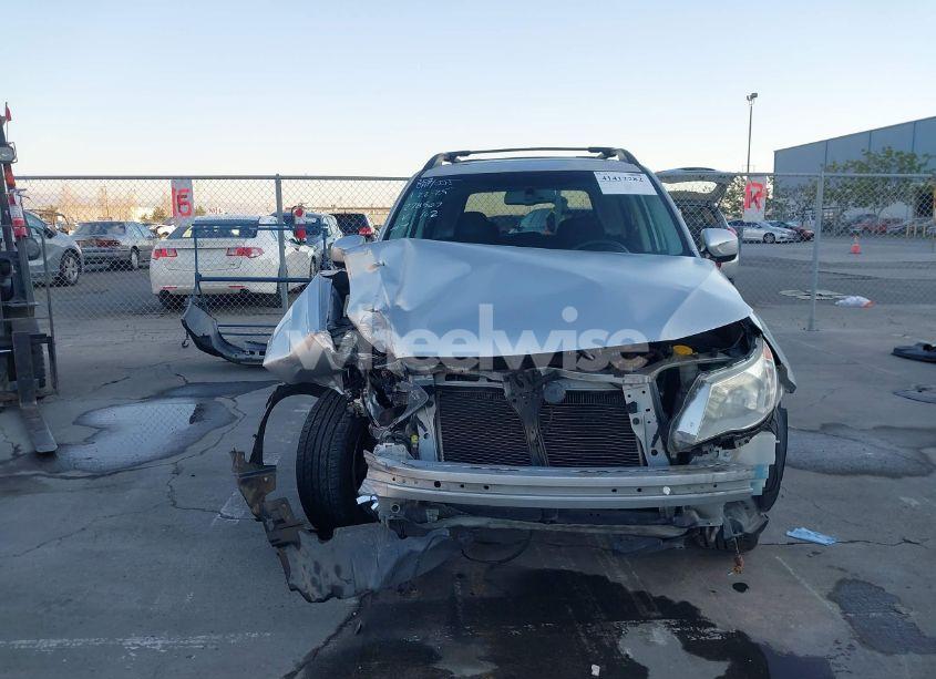 Photo 6 of 2010 Subaru Forester 2.5X PREMIUM (VIN JF2SH6CC5AG904365)