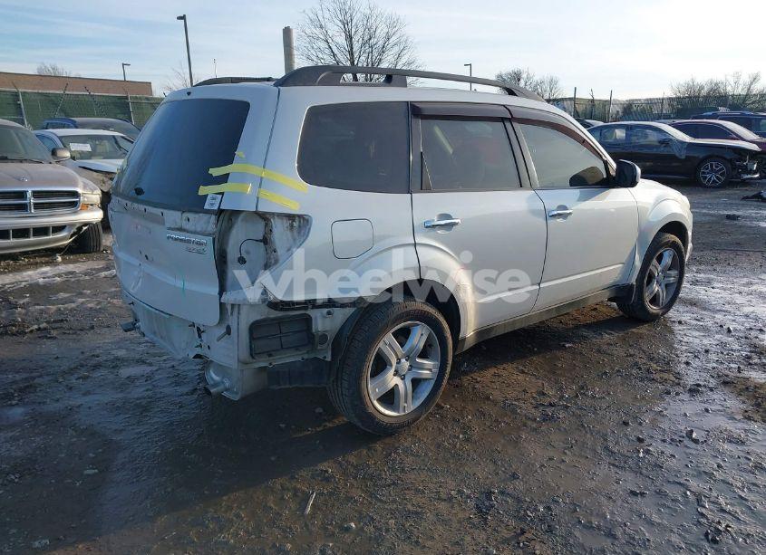 Photo 4 of 2010 Subaru Forester 2.5X PREMIUM (VIN JF2SH6CC5AH718948)