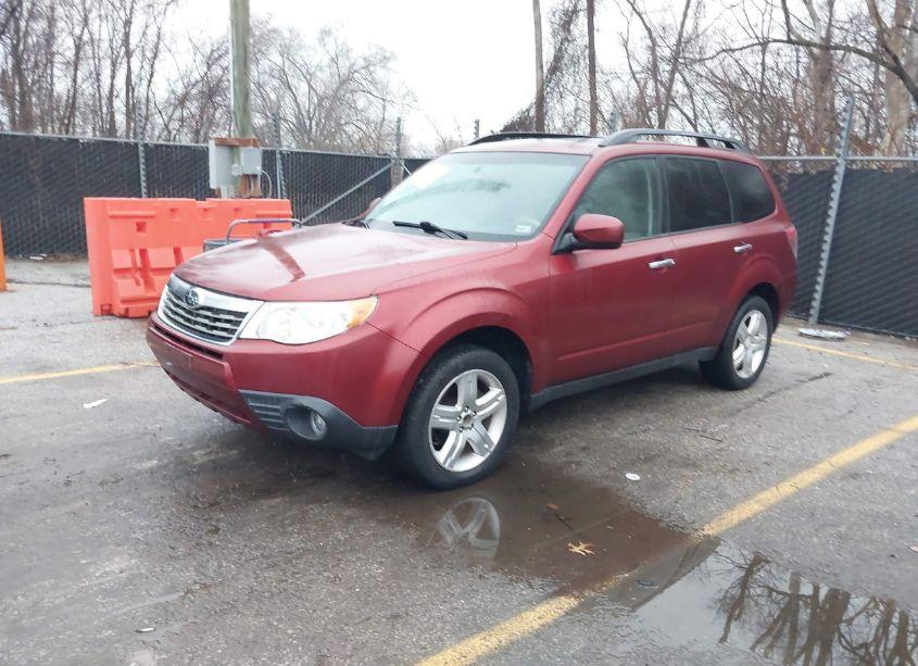 Photo 2 of 2010 Subaru Forester 2.5X PREMIUM (VIN JF2SH6CC5AH731215)