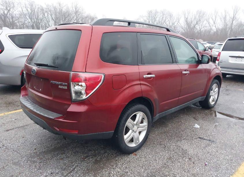 Photo 4 of 2010 Subaru Forester 2.5X PREMIUM (VIN JF2SH6CC5AH731215)