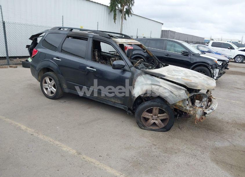 2010 Subaru Forester 2.5X PREMIUM (VIN JF2SH6CC5AH794475) main photo