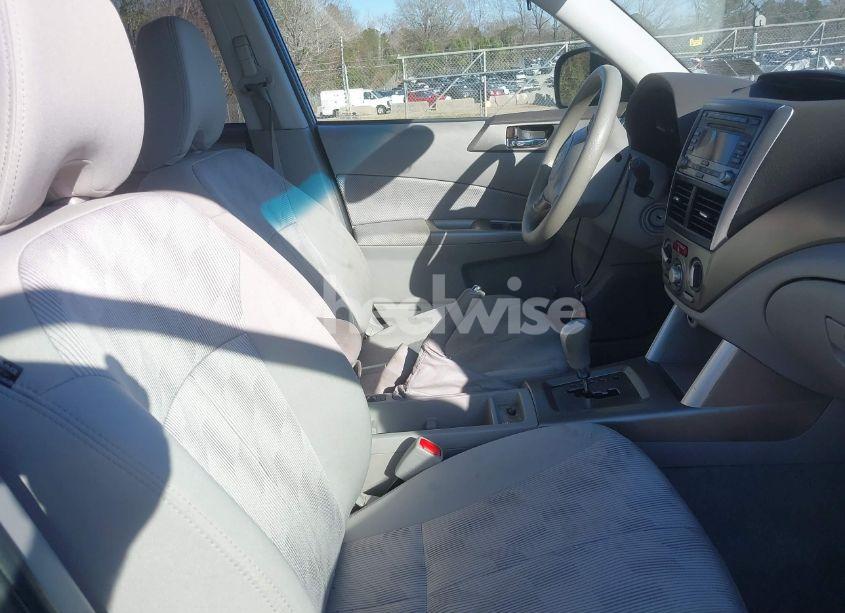 Photo 5 of 2010 Subaru Forester 2.5X PREMIUM (VIN JF2SH6CC5AH800582)