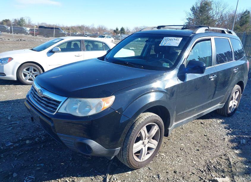 Photo 2 of 2010 Subaru Forester 2.5X PREMIUM (VIN JF2SH6CC5AH911097)