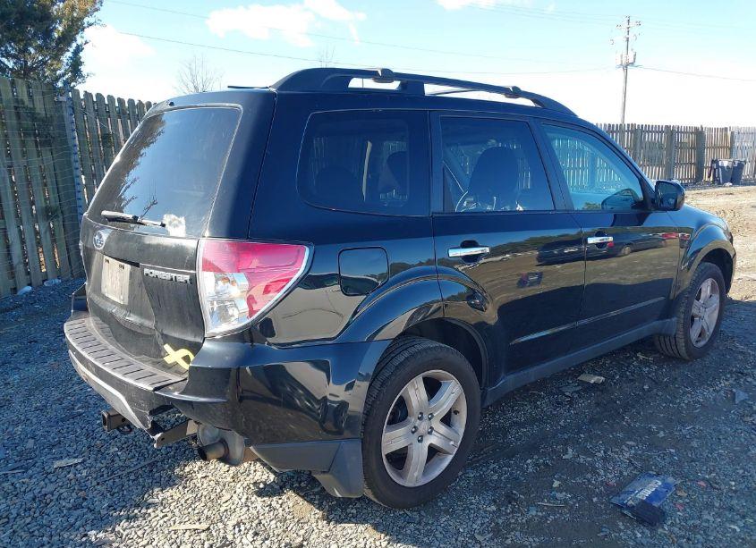 Photo 4 of 2010 Subaru Forester 2.5X PREMIUM (VIN JF2SH6CC5AH911097)