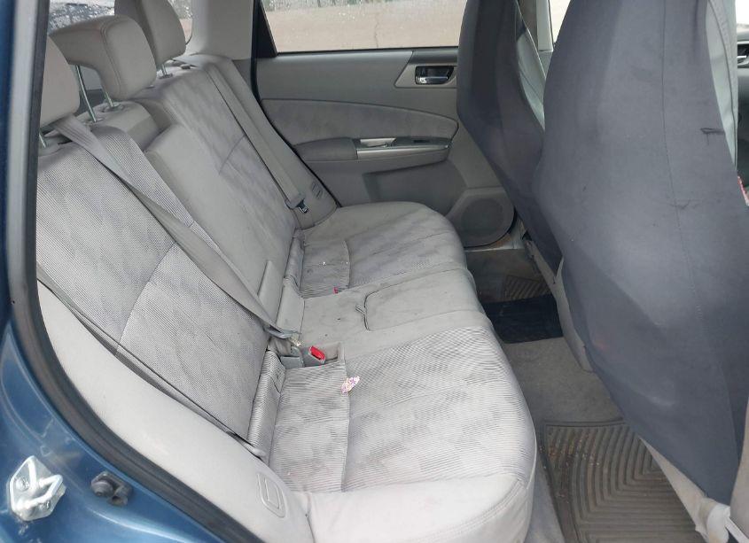 Photo 8 of 2010 Subaru Forester 2.5X PREMIUM (VIN JF2SH6CC6AG713912)
