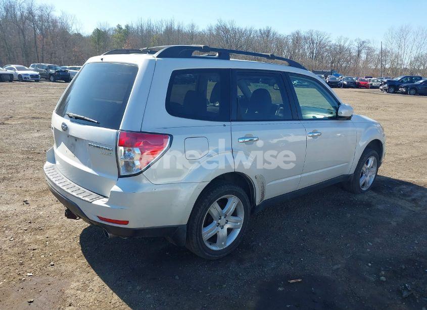 Photo 4 of 2010 Subaru Forester 2.5X PREMIUM (VIN JF2SH6CC6AG906755)