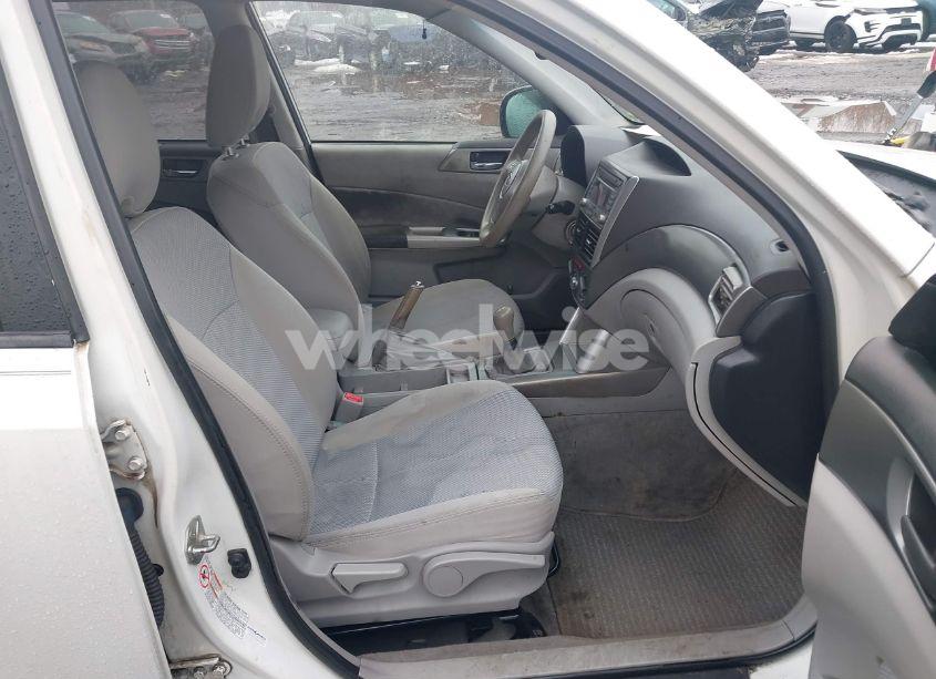 Photo 5 of 2010 Subaru Forester 2.5X PREMIUM (VIN JF2SH6CC6AG906755)