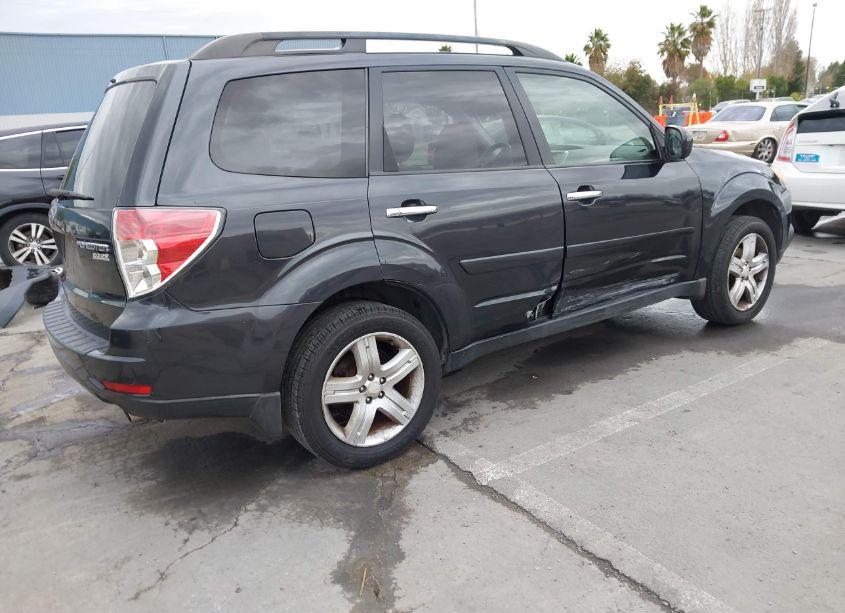 Photo 4 of 2010 Subaru Forester 2.5X PREMIUM (VIN JF2SH6CC6AH733829)