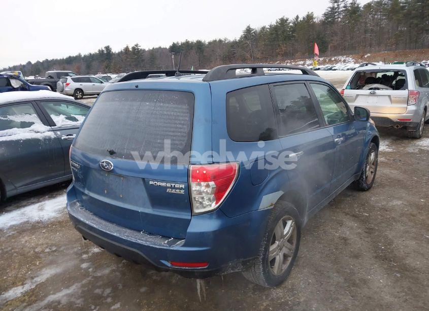 Photo 4 of 2010 Subaru Forester 2.5X PREMIUM (VIN JF2SH6CC6AH747178)