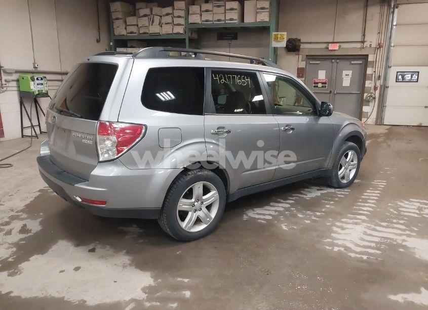 Photo 4 of 2010 Subaru Forester 2.5X PREMIUM (VIN JF2SH6CC6AH754230)