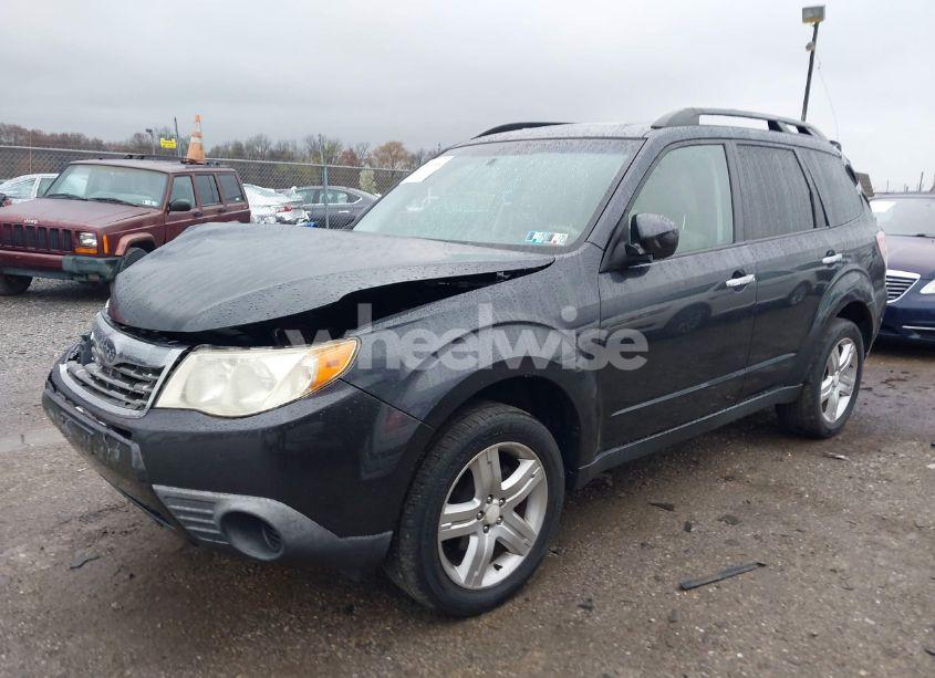 Photo 2 of 2010 Subaru Forester 2.5X PREMIUM (VIN JF2SH6CC6AH760299)