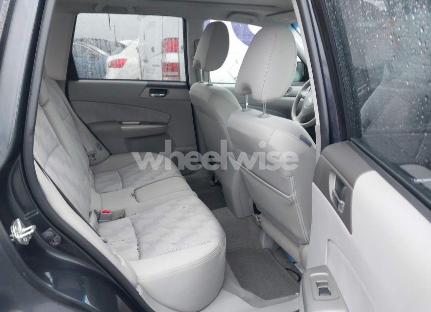 Photo 8 of 2010 Subaru Forester 2.5X PREMIUM (VIN JF2SH6CC6AH760299)