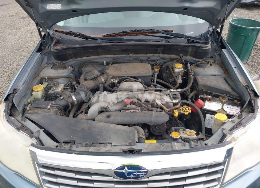 Photo 10 of 2010 Subaru Forester 2.5X PREMIUM (VIN JF2SH6CC7AG702000)