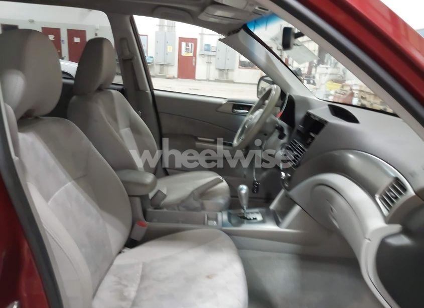 Photo 5 of 2010 Subaru Forester 2.5X PREMIUM (VIN JF2SH6CC7AH733550)