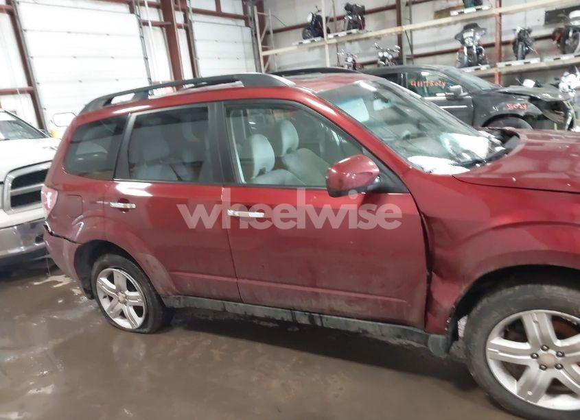 Photo 13 of 2010 Subaru Forester 2.5X PREMIUM (VIN JF2SH6CC7AH739915)
