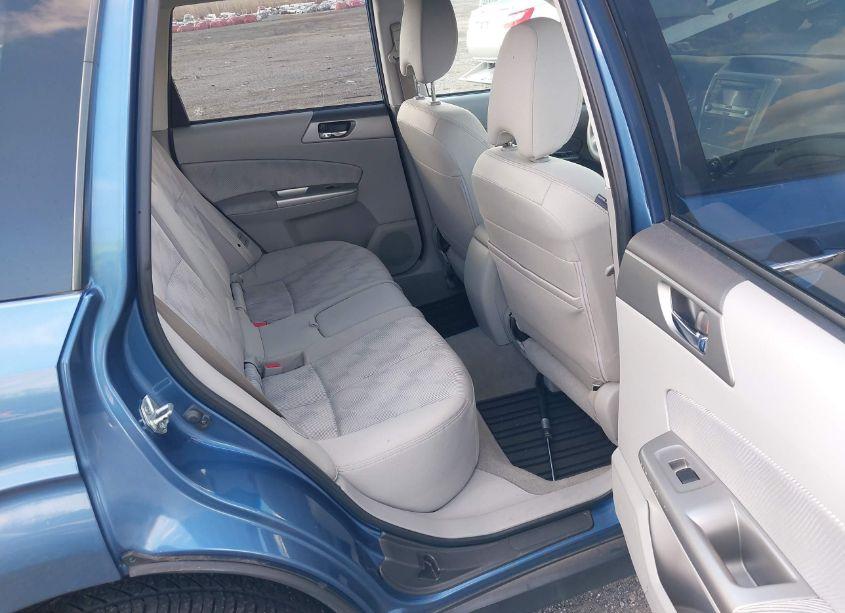 Photo 8 of 2010 Subaru Forester 2.5X PREMIUM (VIN JF2SH6CC7AH782019)
