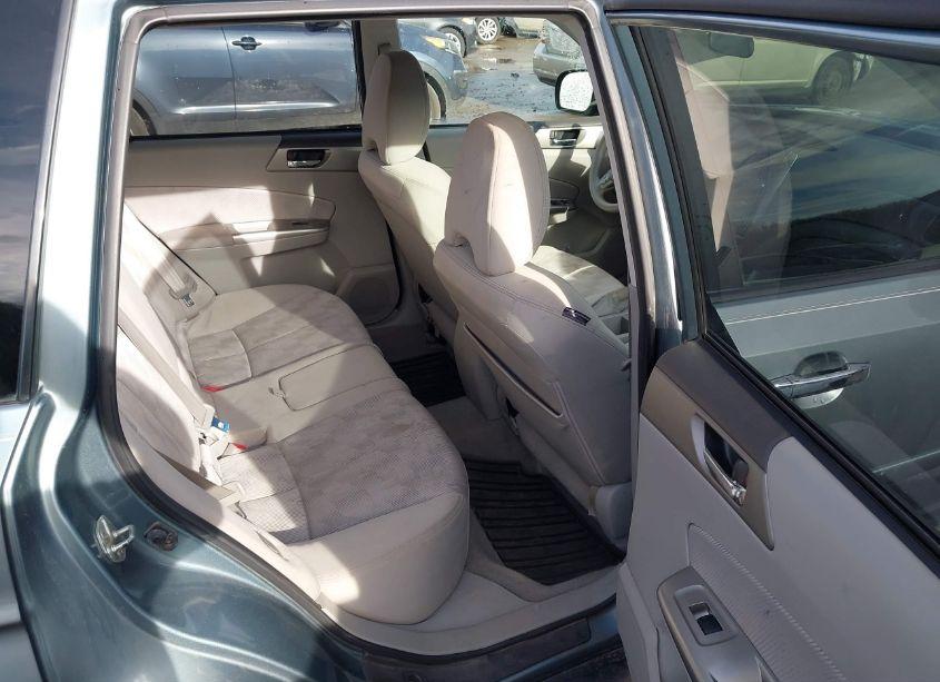 Photo 8 of 2010 Subaru Forester 2.5X PREMIUM (VIN JF2SH6CC7AH785891)