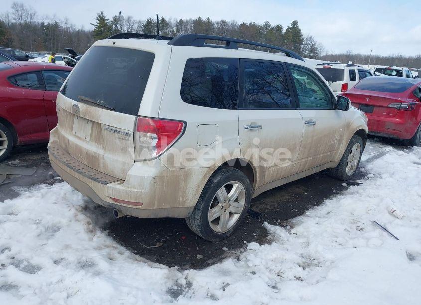 Photo 4 of 2010 Subaru Forester 2.5X PREMIUM (VIN JF2SH6CC7AH901185)