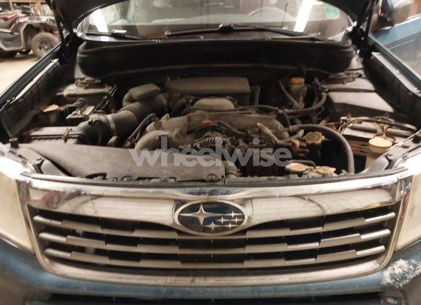 Photo 10 of 2010 Subaru Forester 2.5X PREMIUM (VIN JF2SH6CC8AH726607)