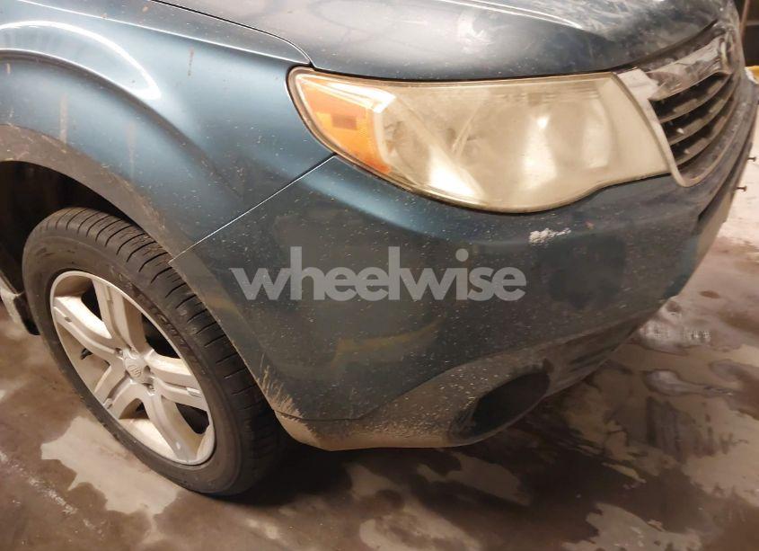 Photo 6 of 2010 Subaru Forester 2.5X PREMIUM (VIN JF2SH6CC8AH726607)