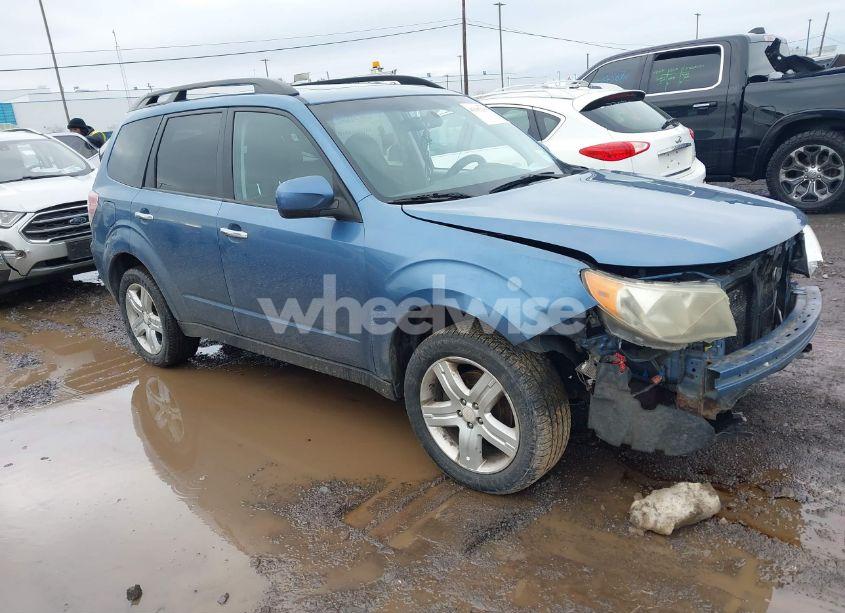 2010 Subaru Forester 2.5X PREMIUM (VIN JF2SH6CC8AH754925) main photo