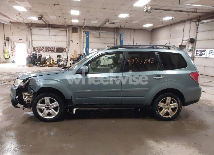 Photo 14 of 2010 Subaru Forester 2.5X PREMIUM (VIN JF2SH6CC8AH779744)