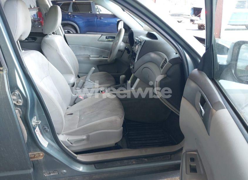 Photo 5 of 2010 Subaru Forester 2.5X PREMIUM (VIN JF2SH6CC8AH799007)