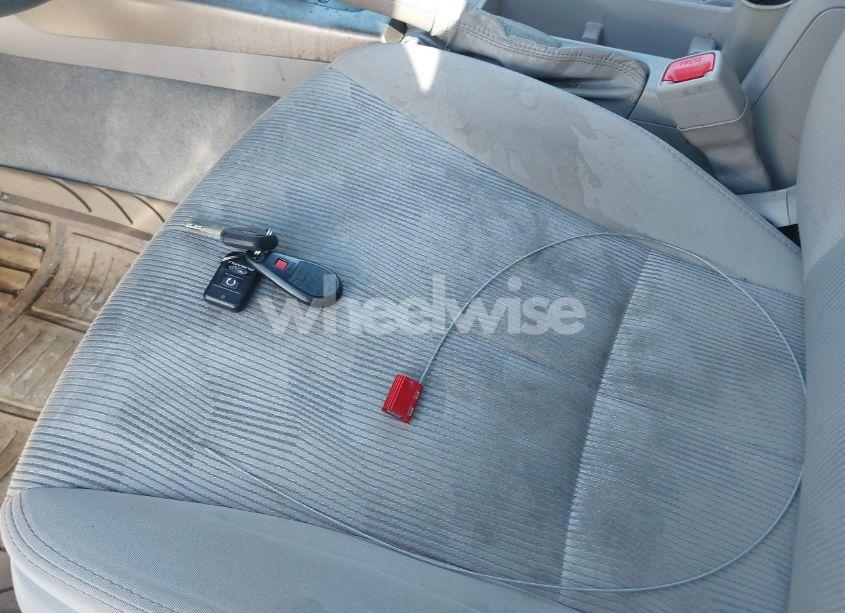 Photo 11 of 2010 Subaru Forester 2.5X PREMIUM (VIN JF2SH6CC8AH901180)