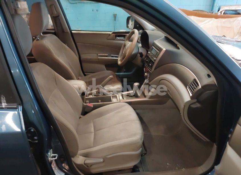 Photo 5 of 2010 Subaru Forester 2.5X PREMIUM (VIN JF2SH6CC9AH734621)