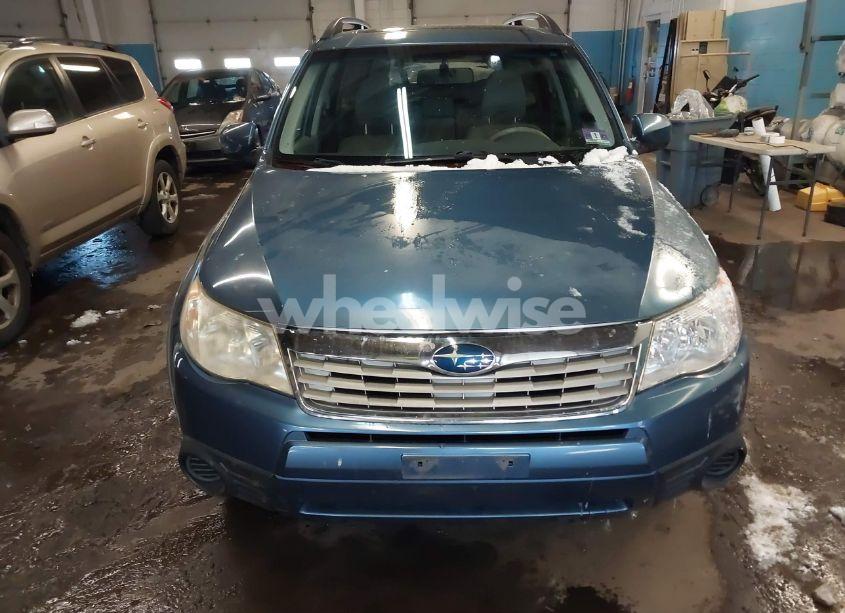Photo 6 of 2010 Subaru Forester 2.5X PREMIUM (VIN JF2SH6CC9AH734621)