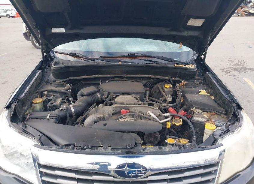 Photo 10 of 2010 Subaru Forester 2.5X PREMIUM (VIN JF2SH6CC9AH750303)