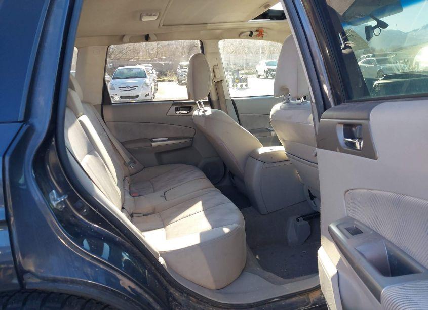 Photo 8 of 2010 Subaru Forester 2.5X PREMIUM (VIN JF2SH6CC9AH750303)