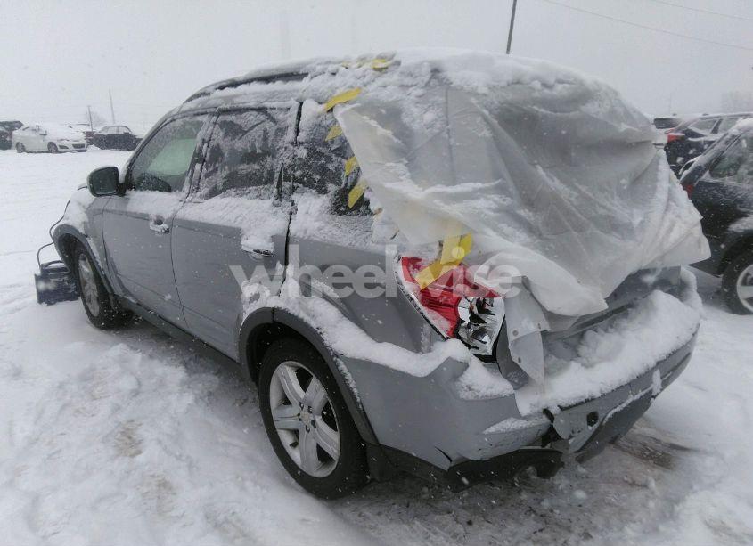 Photo 3 of 2010 Subaru Forester 2.5X PREMIUM (VIN JF2SH6CC9AH755775)