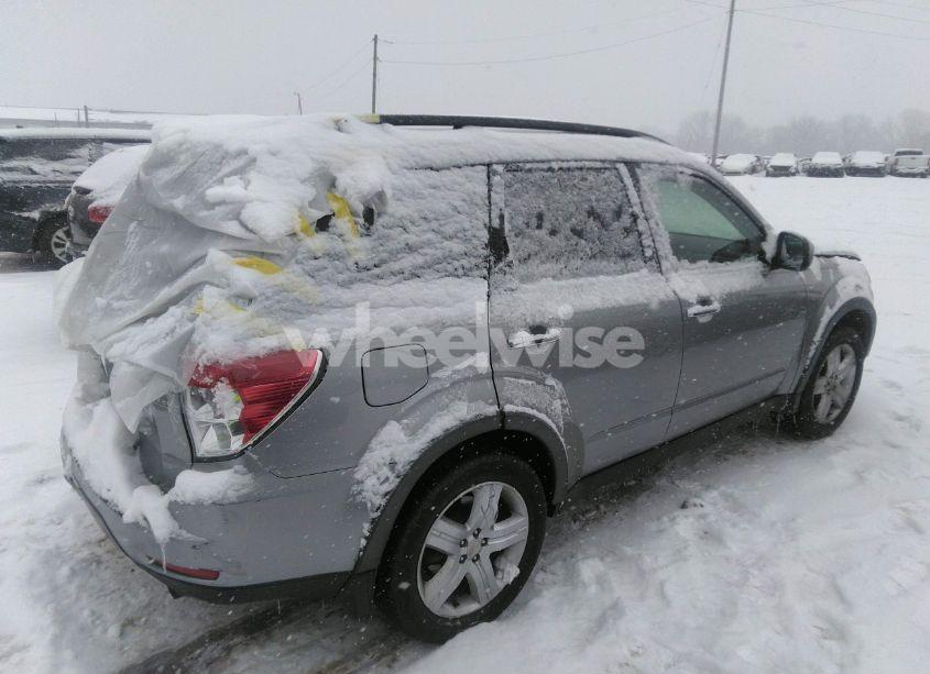 Photo 4 of 2010 Subaru Forester 2.5X PREMIUM (VIN JF2SH6CC9AH755775)