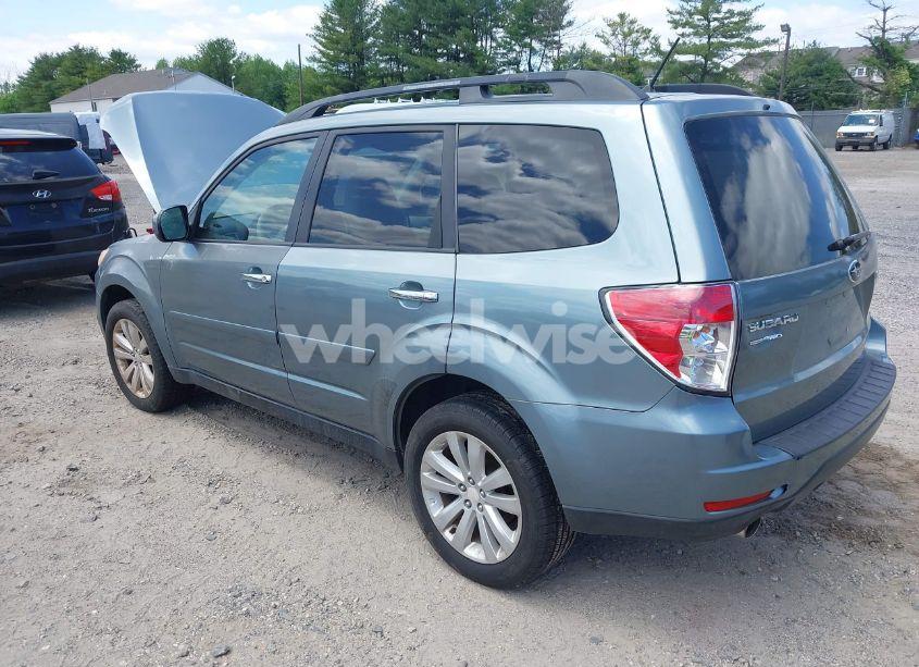 Photo 3 of 2010 Subaru Forester 2.5X PREMIUM (VIN JF2SH6CC9AH805607)