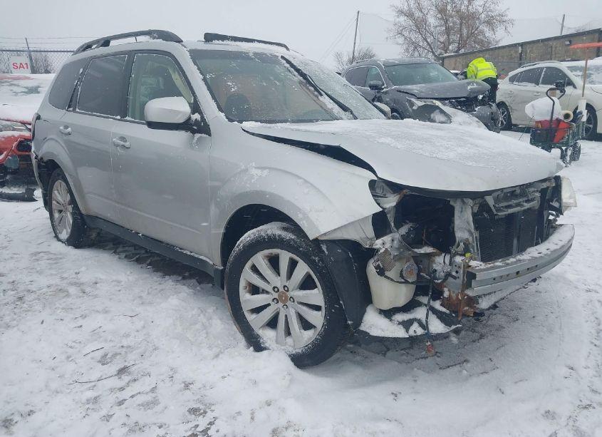 2010 Subaru Forester 2.5X PREMIUM (VIN JF2SH6CCXAH710702) main photo